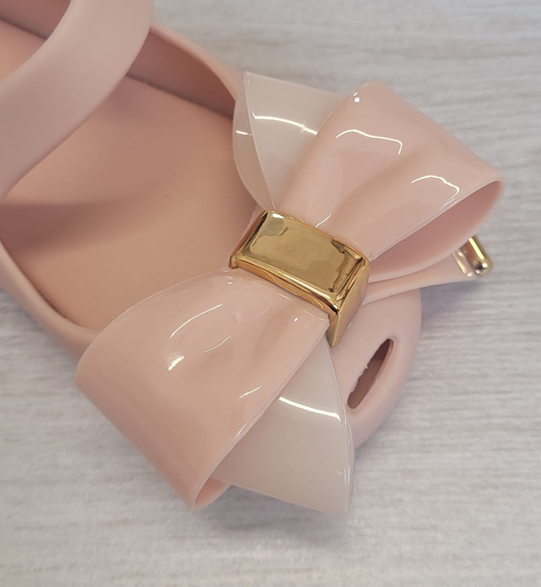 Pink bow jelly shoes – Petite boutique children’s wear