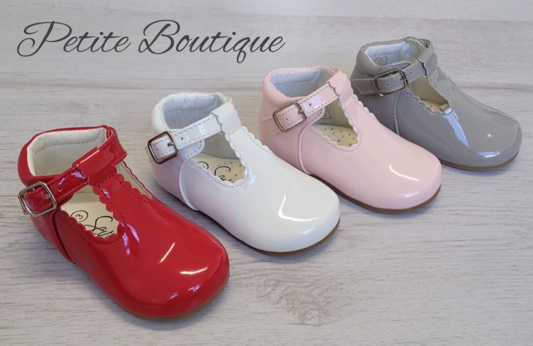 Pink patent t-bar shoes – Petite boutique children’s wear