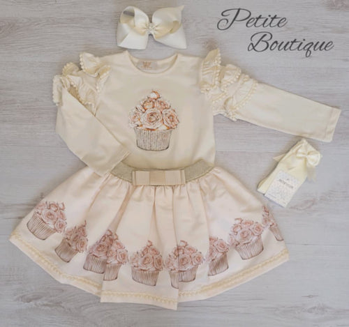 Cream cupcake top & skirt set