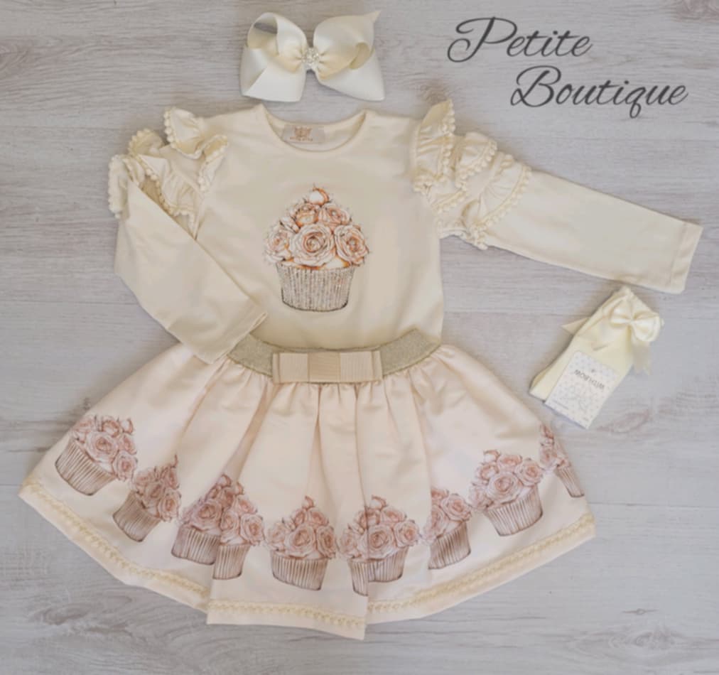 Cream cupcake top & skirt set