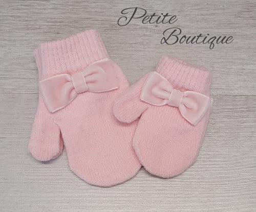 Pink velvet bow mitts