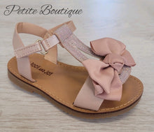 Load image into Gallery viewer, Blush pink bow strap sandals