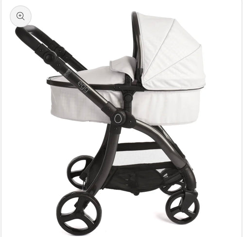 NEW OUT THIS YEAR🌟 Egg® dolls pram - houndstooth silver