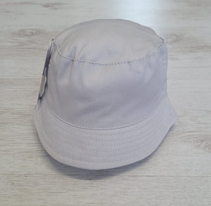 Grey bucket sun hat with strap