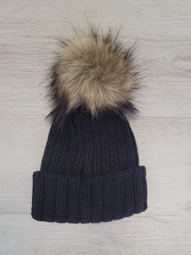 Black faux fur pompom hat