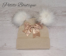 Load image into Gallery viewer, Beige double pompom/bow hat