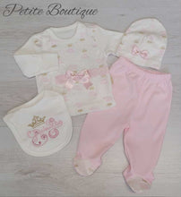 Load image into Gallery viewer, Pink princess 4pc set top with fold over mitts, bottoms, hat &amp; bib