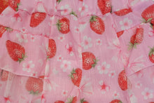Load image into Gallery viewer, Strawberry top &amp; short set 🍓