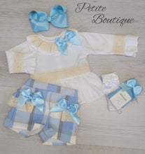 Load image into Gallery viewer, Spanish shirt &amp; blue check short set