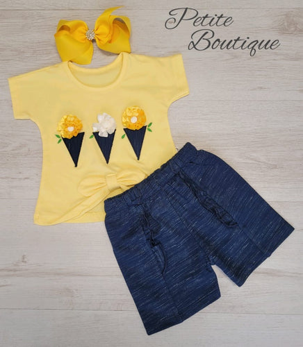 Lemon flower cone T-shirt & navy short set