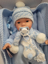 Load image into Gallery viewer, Spanish twin dolls💗🩵 sold separately