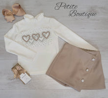 Load image into Gallery viewer, Beige heart top &amp; skort set