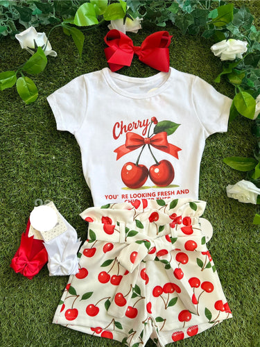 Cherry print top & short set🍒