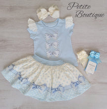 Load image into Gallery viewer, Blue/cream bow top &amp; skirt set