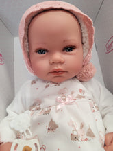Load image into Gallery viewer, Spanish girl dolls - 84468