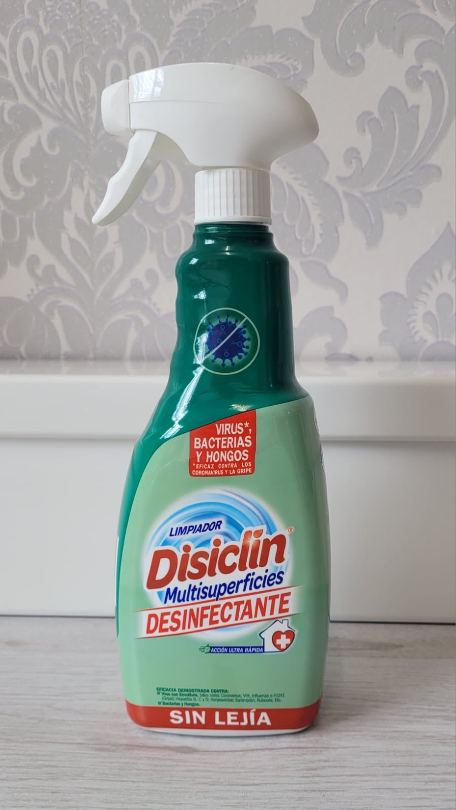 Disiclin multisurface antibacterial disinfectant spray - 750ml