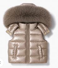 Load image into Gallery viewer, PRE ORDER padded gilet with detachable faux fur hood ❄️ - Irish cream