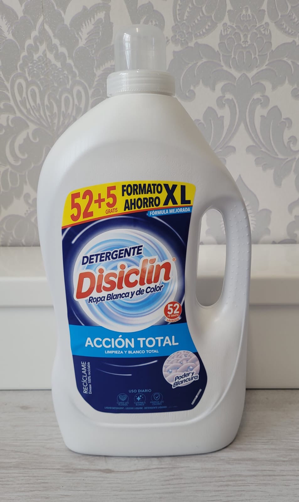 Disiclin Laundry Detergent 52 Wash 2860ml - Total Action Gel