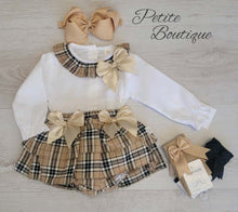 Load image into Gallery viewer, Spanish shirt &amp; beige check bow jam pant set