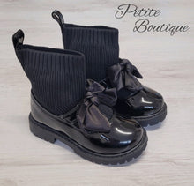 Load image into Gallery viewer, Black patent/bow sock boots