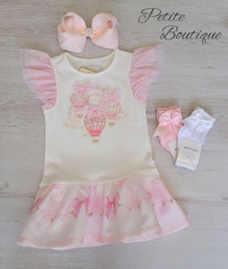 Caramelo hot air balloon drop waist dress