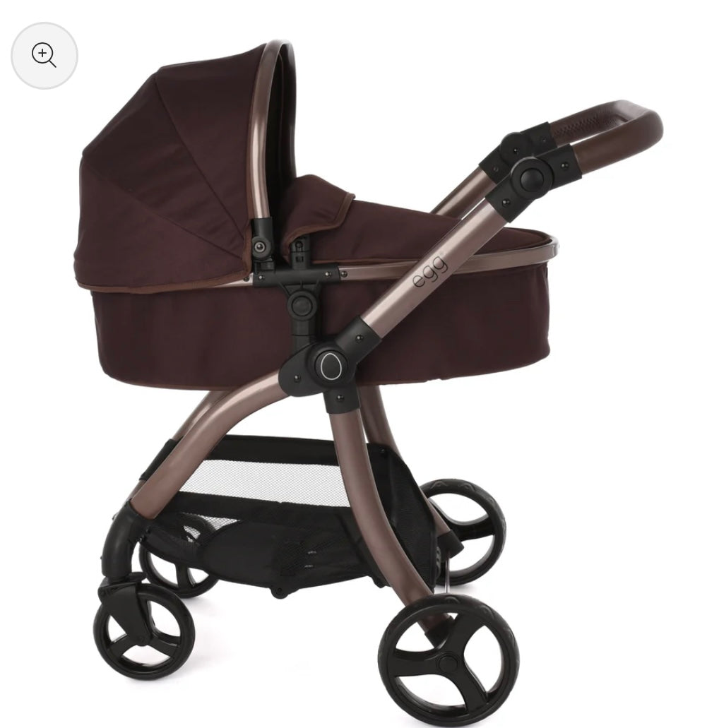 NEW OUT THIS YEAR 🌟 Egg® dolls pram Mulberry – Petite boutique