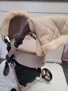 Egg® doll pram faux fur accessory pack