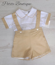 Load image into Gallery viewer, Beige smock shirt &amp; braces short set