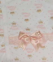 Load image into Gallery viewer, Peach princess 4pc set top with gold over mitts, bottoms, hat &amp; bib