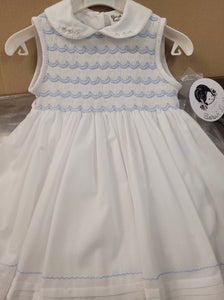 Sarah Louise sleeveless white/blue smock dress