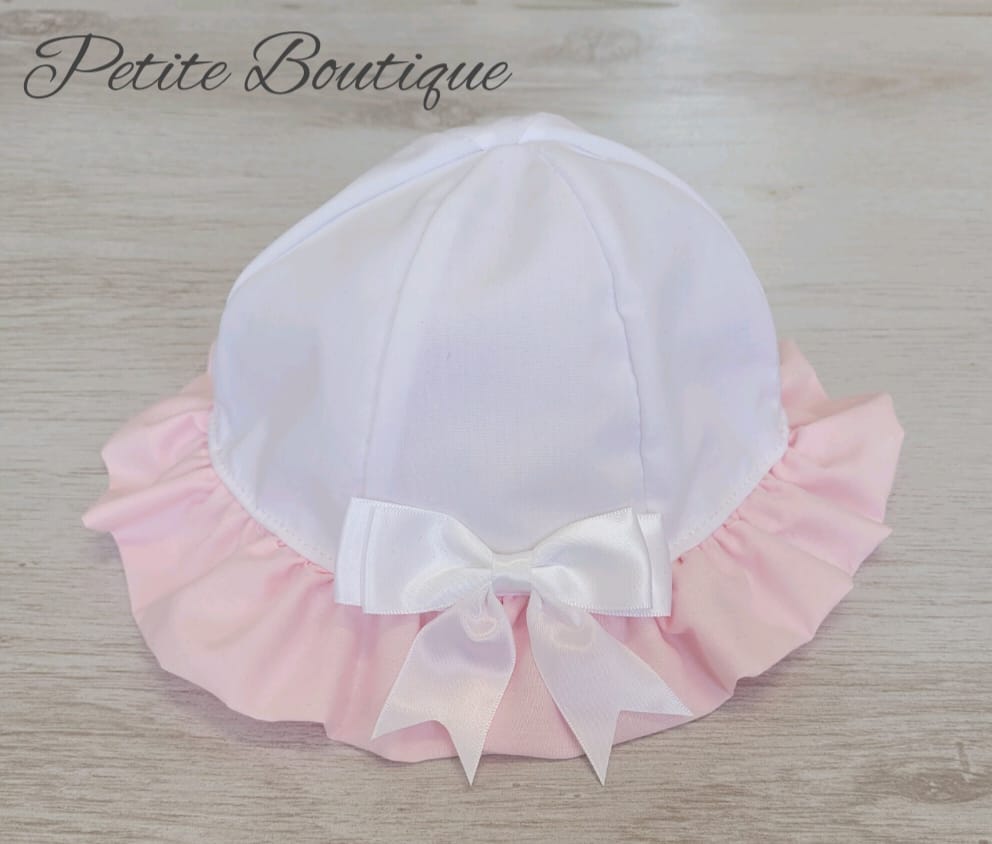 Girls white/pink frilly/bow sun hat