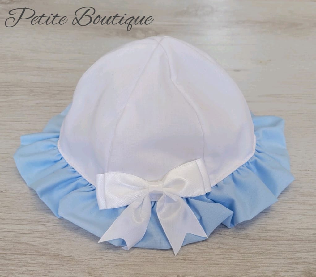 Girls white/blue frilly/bow sun hat