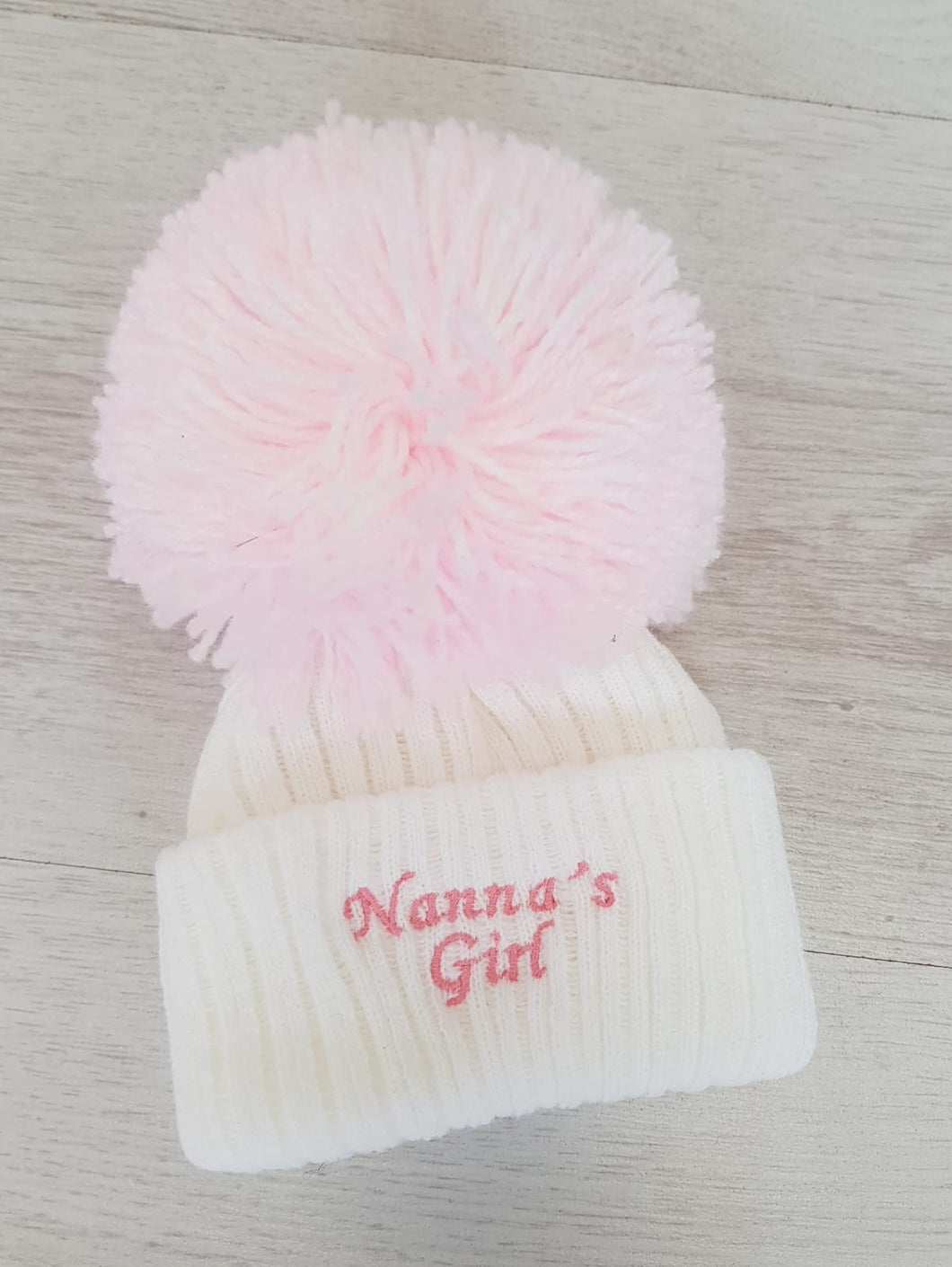 Nanna’s girl pompom hat
