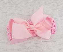 Load image into Gallery viewer, Baby pink hair bow