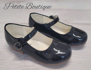 Black patent shoes Maryjane style