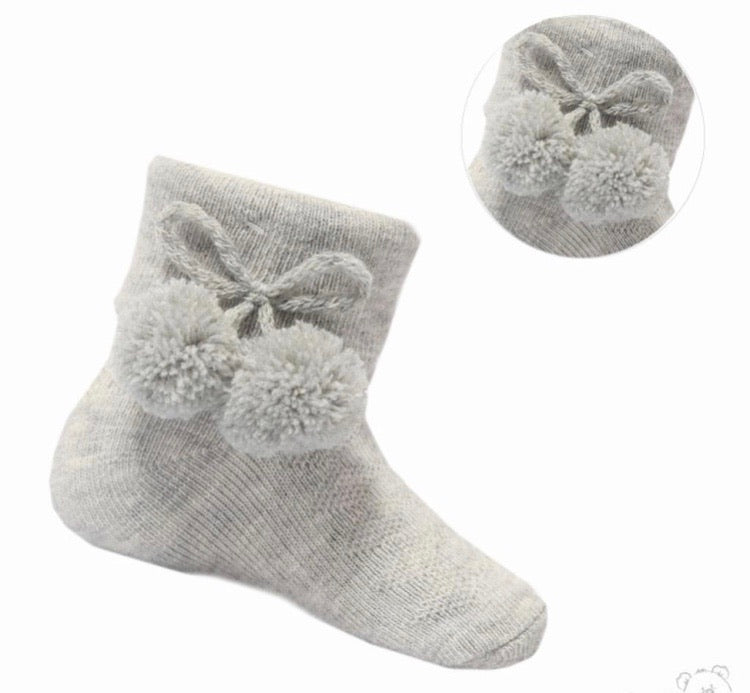Grey ankle pompom socks