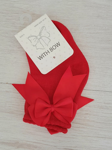 Red ankle bow socks