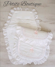 Load image into Gallery viewer, White/pink cosy toes