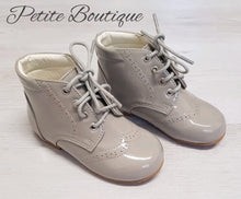 Load image into Gallery viewer, Grey patent lace boots