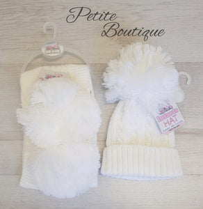 White pompom cable knit hat/scarf