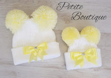 Load image into Gallery viewer, Lemon double/bow pompom hat