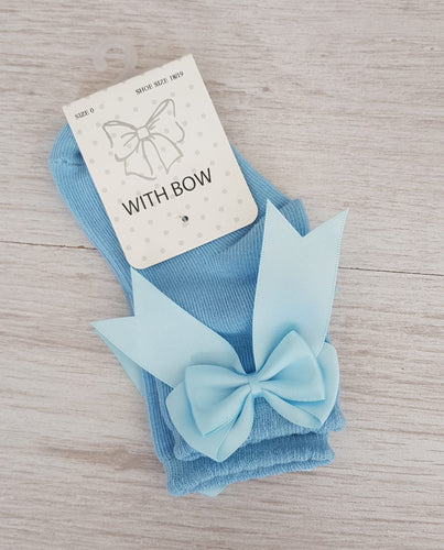 Baby blue ankle bow socks