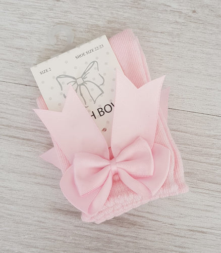 Pink ankle bow socks