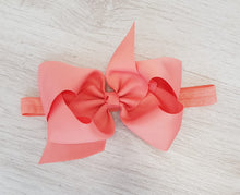 Load image into Gallery viewer, Coral/peach hair bow