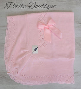 Spanish pink bow shawl